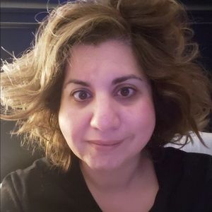 Meet your Posher, Angelica